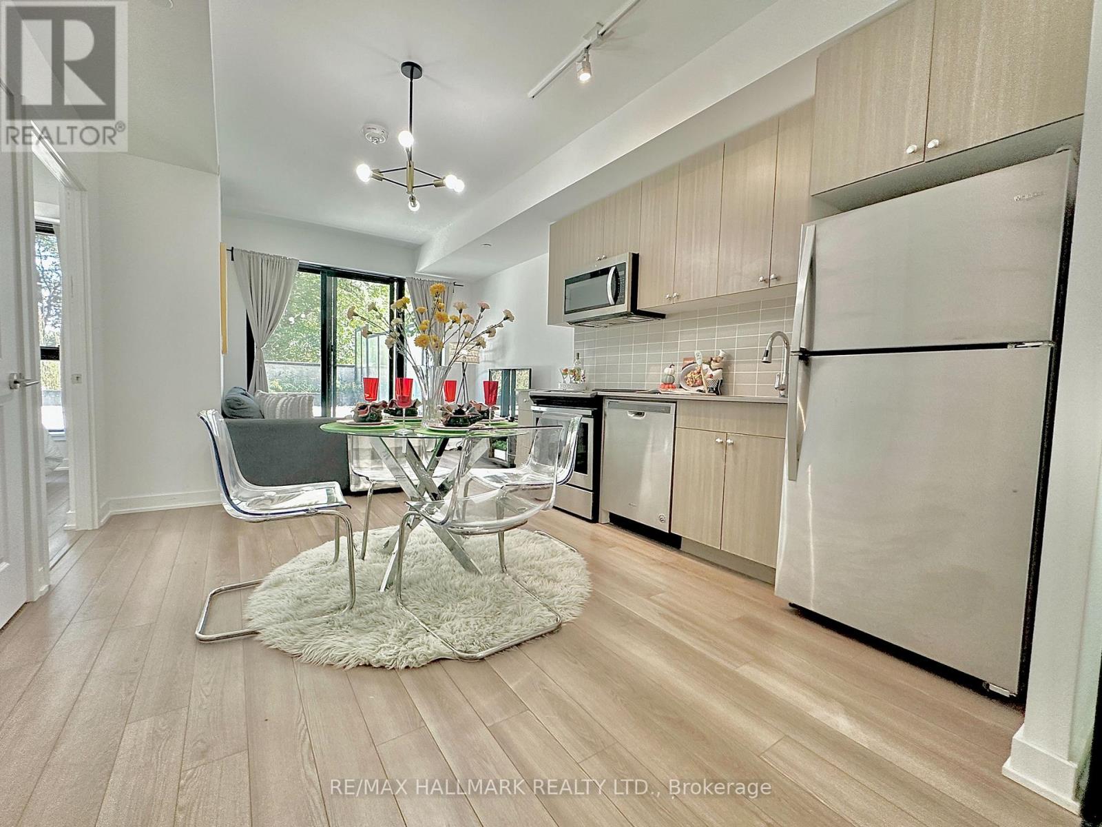#223 2799 KINGSTON ROAD - 16