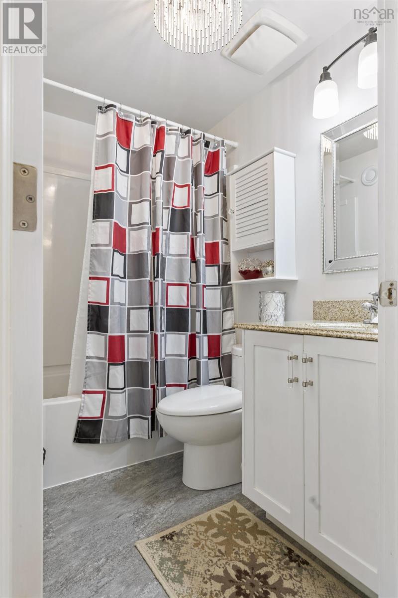 Property 16 of 49 of 57 Highway 336