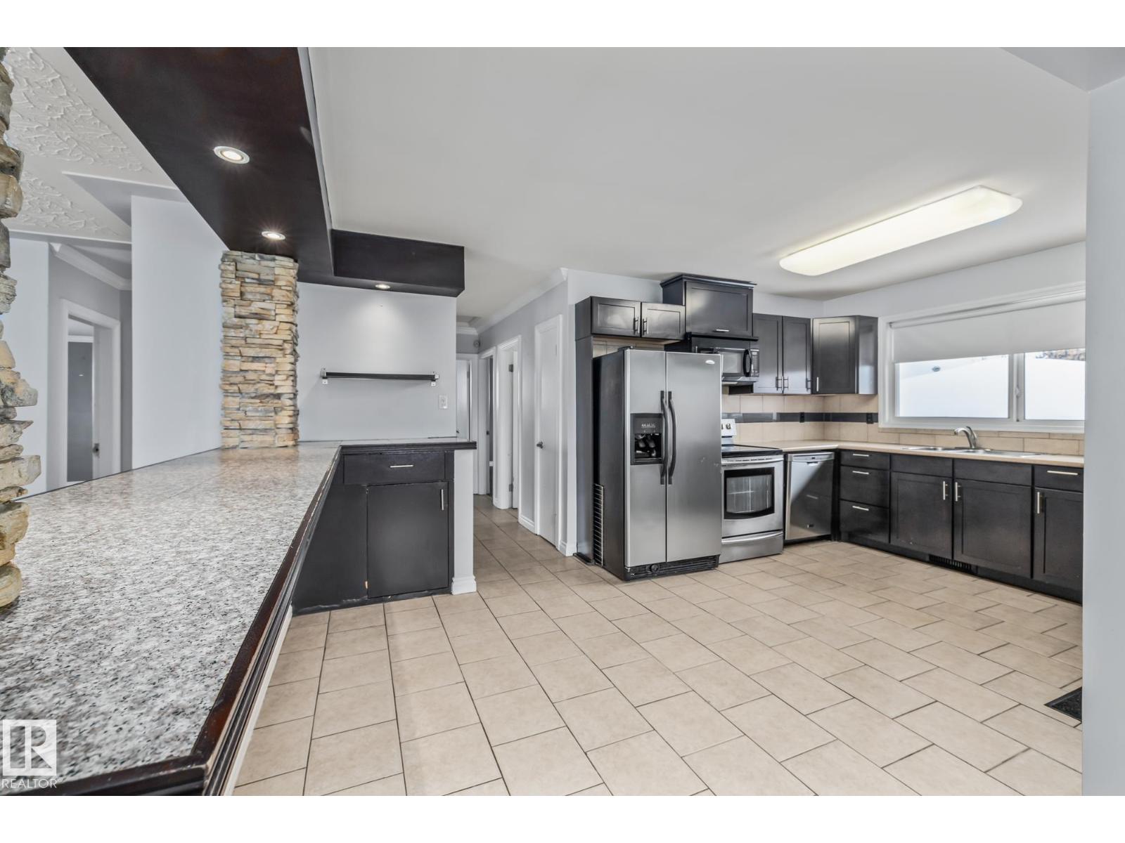 Single Family House Bungalow for Sale in /  ST NW Edmonton 