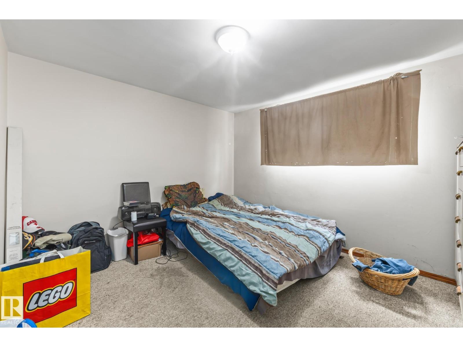 Single Family House Bungalow for Sale in /  ST NW Edmonton 