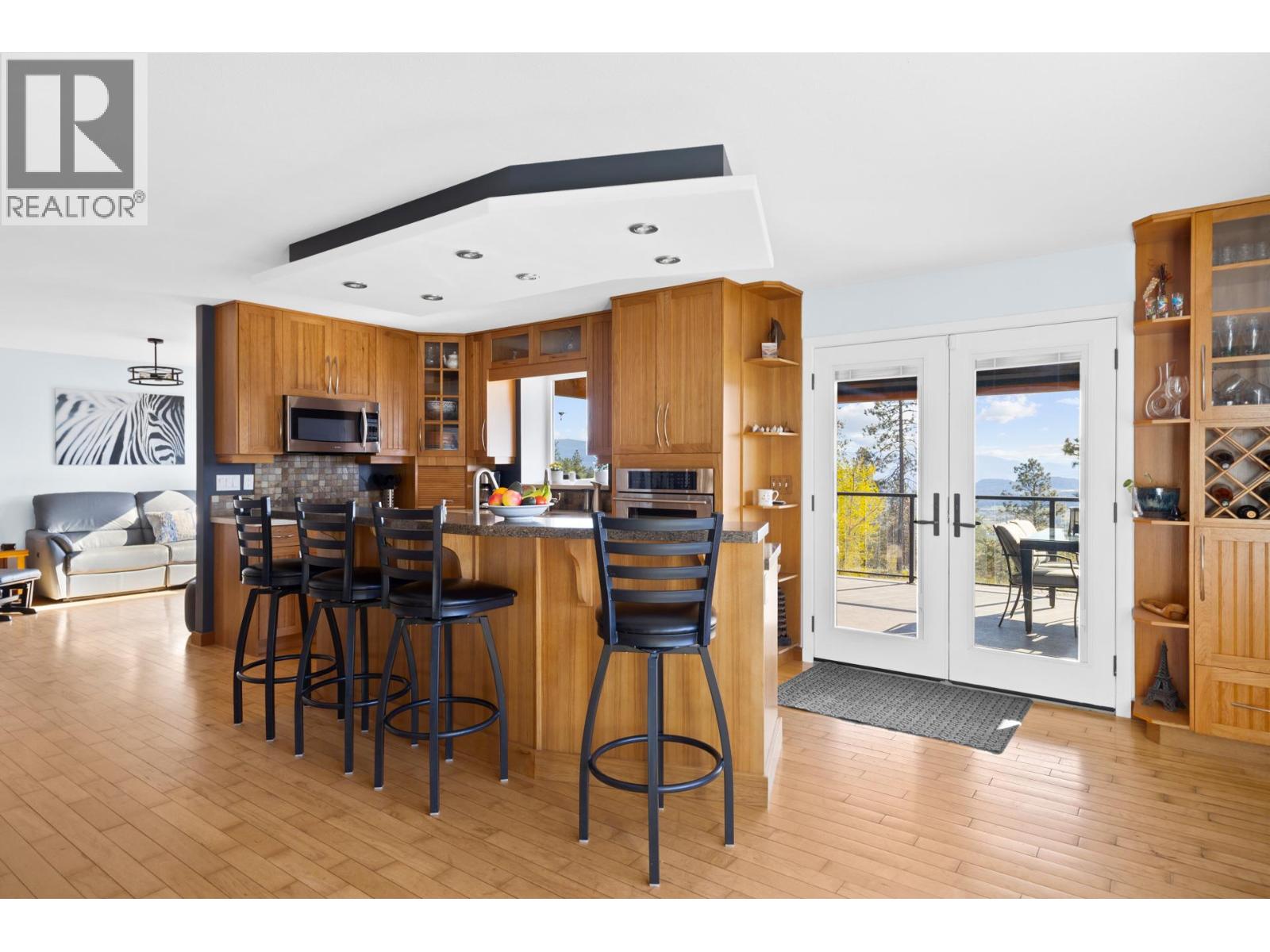  6025 Farmers Drive, Kelowna