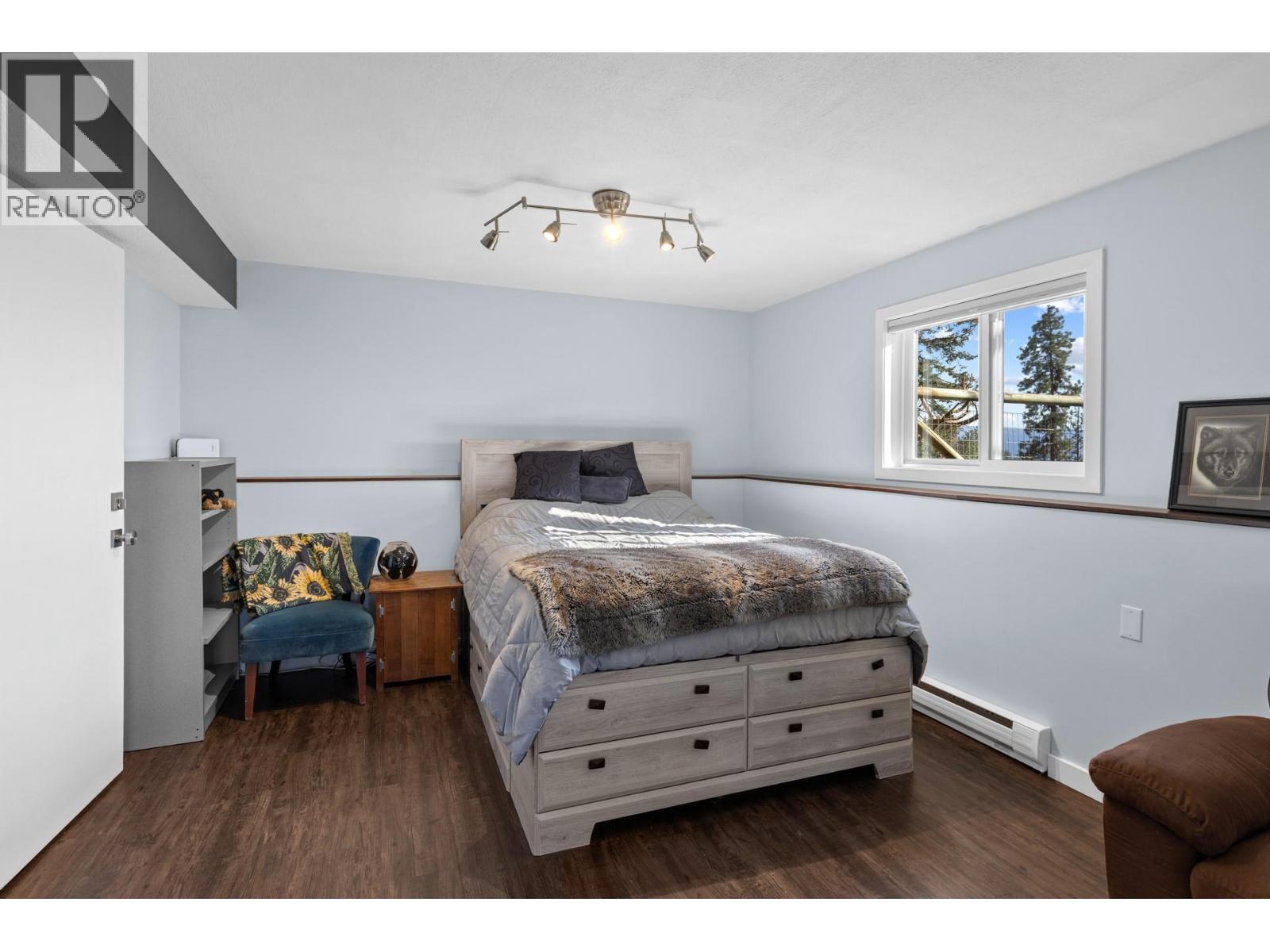  6025 Farmers Drive, Kelowna