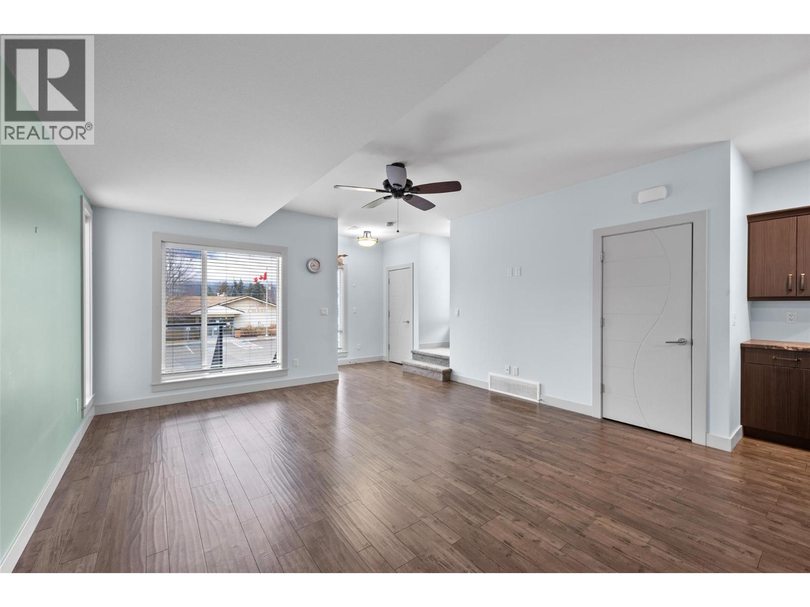 829 Okanagan Avenue, Chase