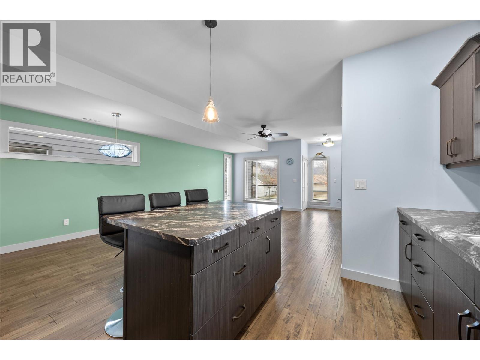 829 Okanagan Avenue, Chase