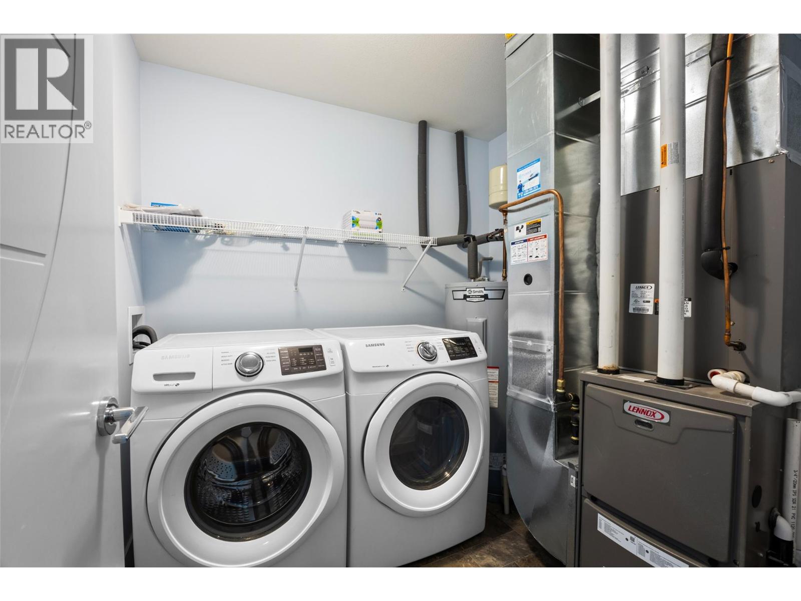 829 Okanagan Avenue, Chase