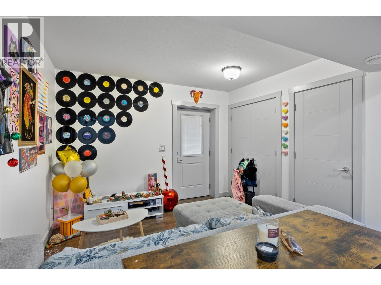 829 Okanagan Avenue, Chase