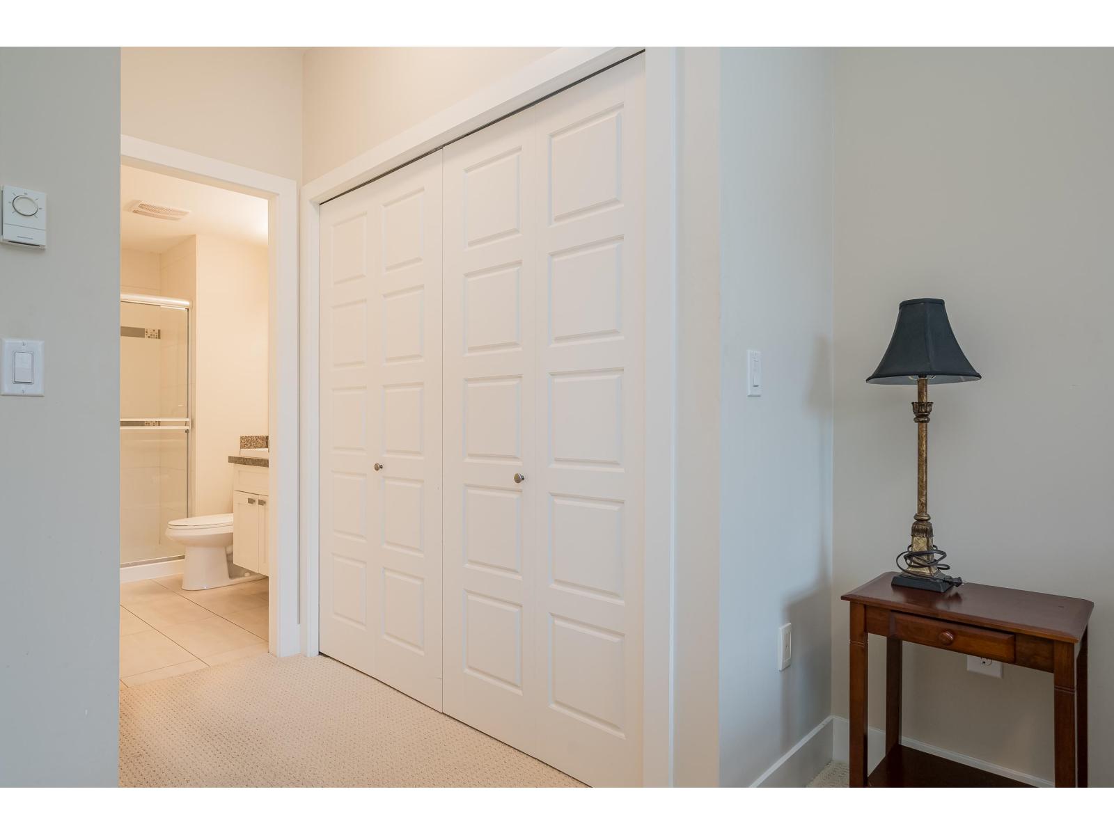 312 20062 FRASER HIGHWAY, Langley