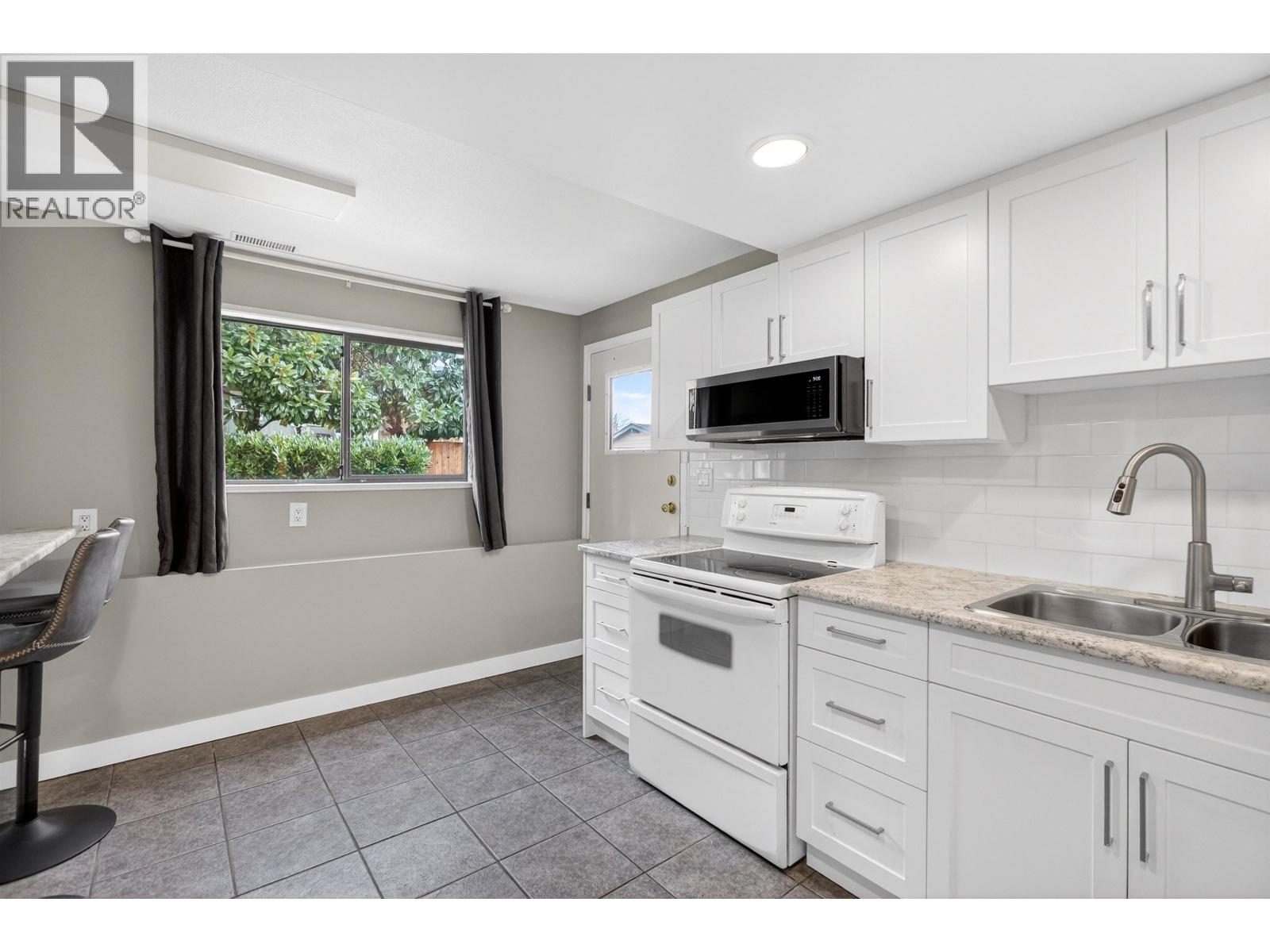 11570 196B STREET, Pitt Meadows