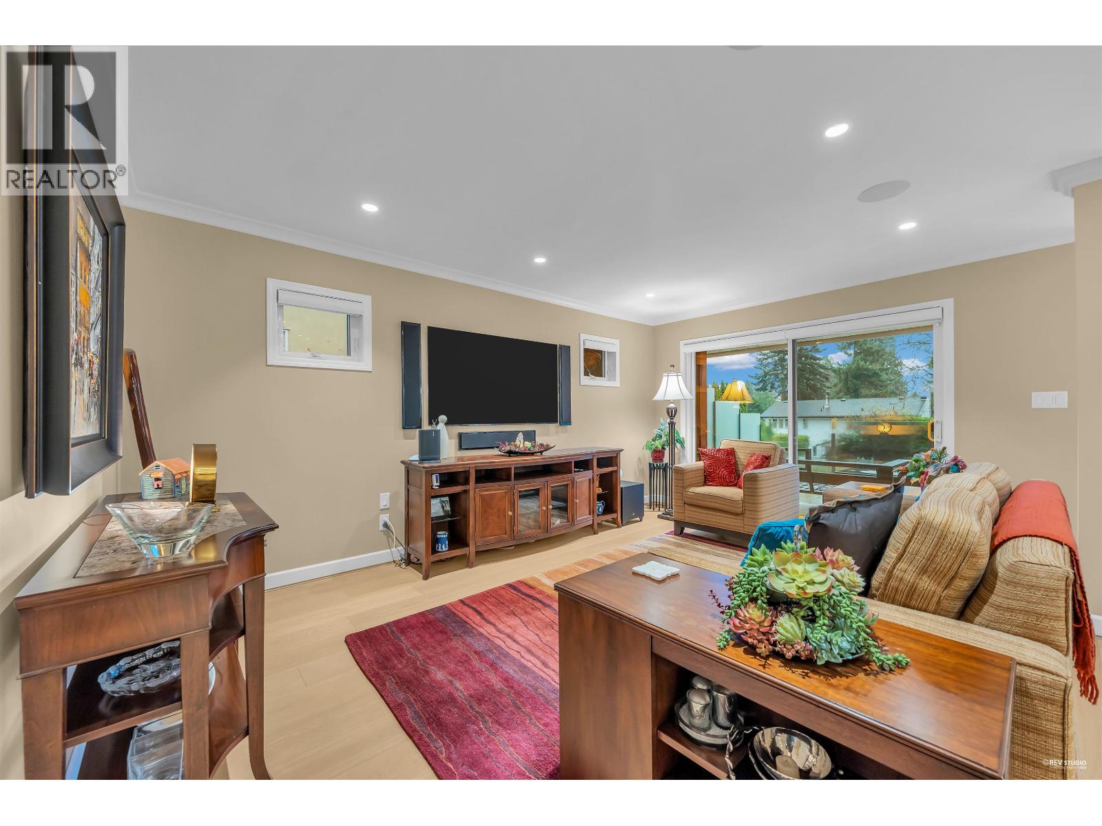 1578 INGLEWOOD AVENUE, West Vancouver