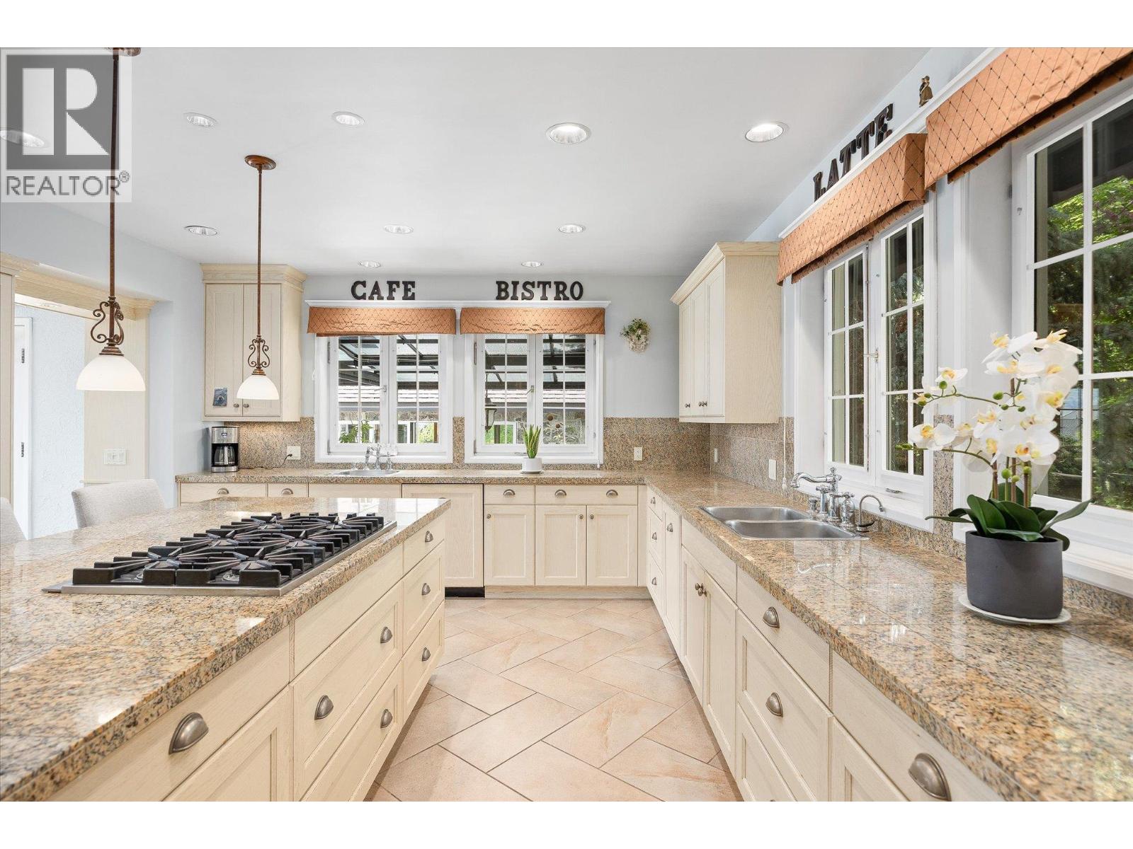 7 3105 Thacker Drive, West Kelowna