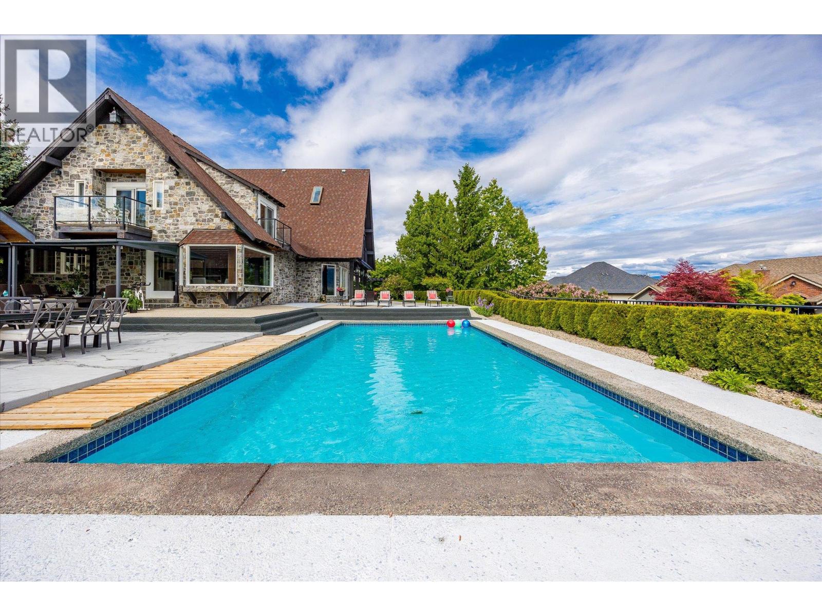 7 3105 Thacker Drive, West Kelowna