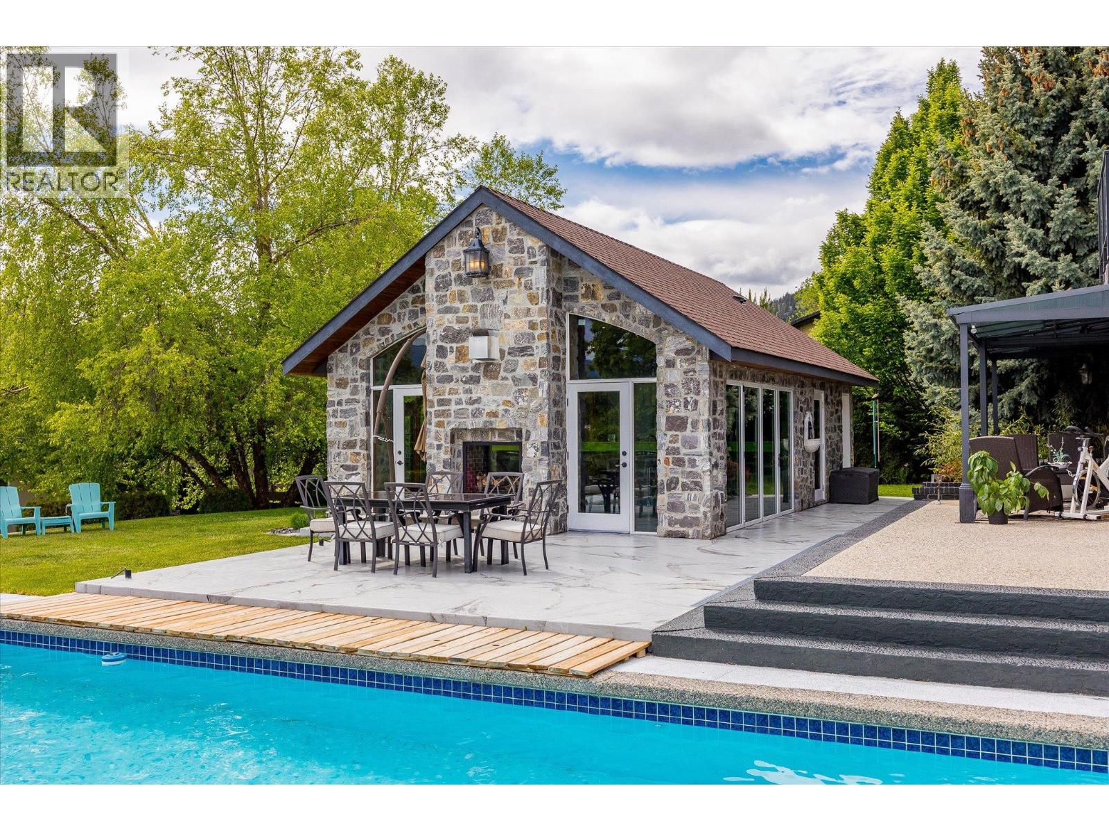 7 3105 Thacker Drive, West Kelowna
