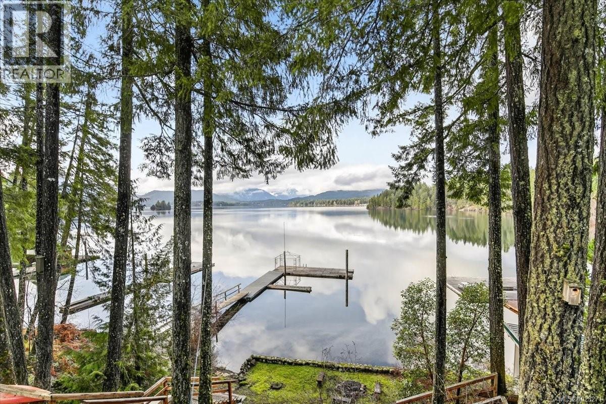 8253 Dickson Dr, Port Alberni