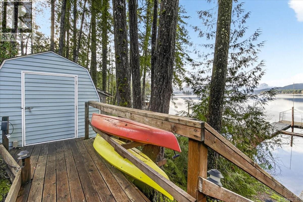 8253 Dickson Dr, Port Alberni