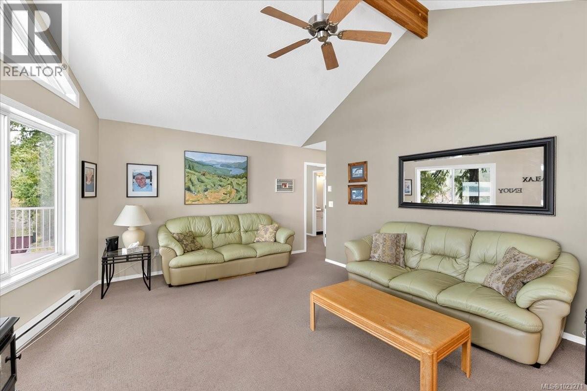 8253 Dickson Dr, Port Alberni