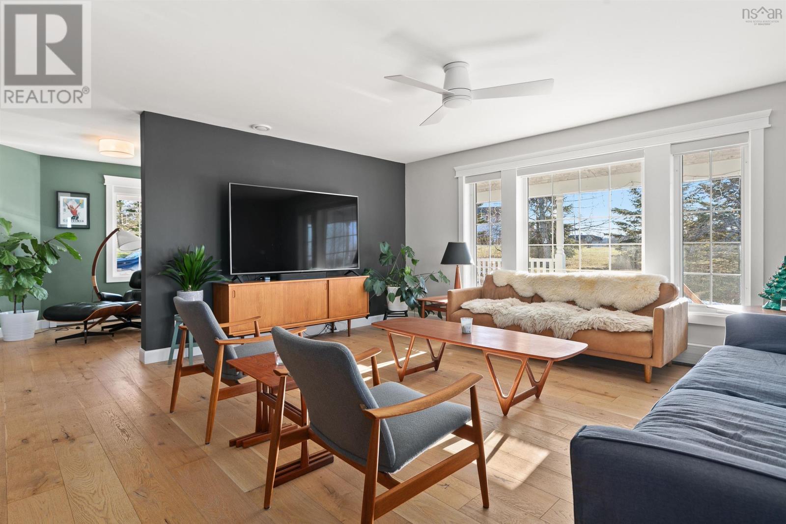 Property 17 of 50 of 247 Dill Road