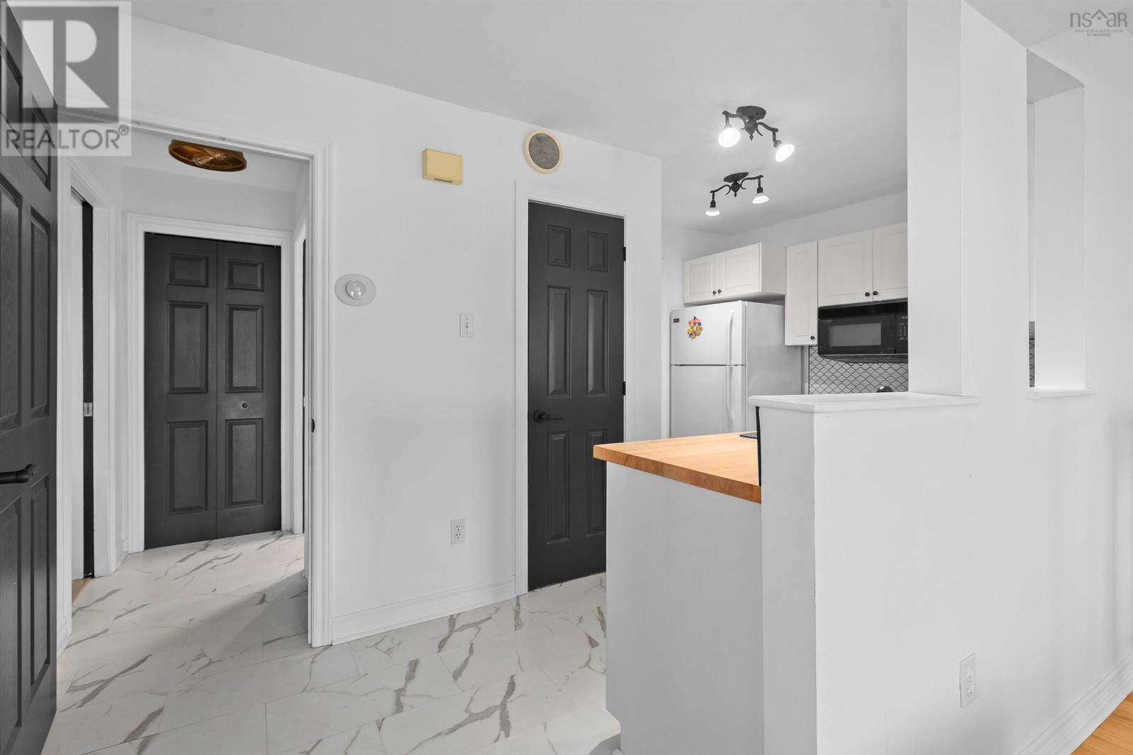 Property 39 of 50 of 247 Dill Road