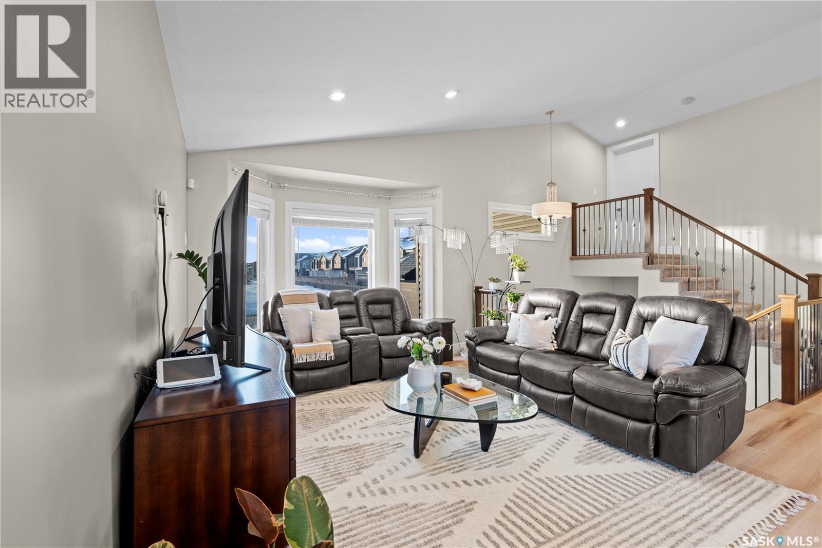 Single Family House Bi-level for Sale in  Evergreen BOULEVARD Saskatoon 