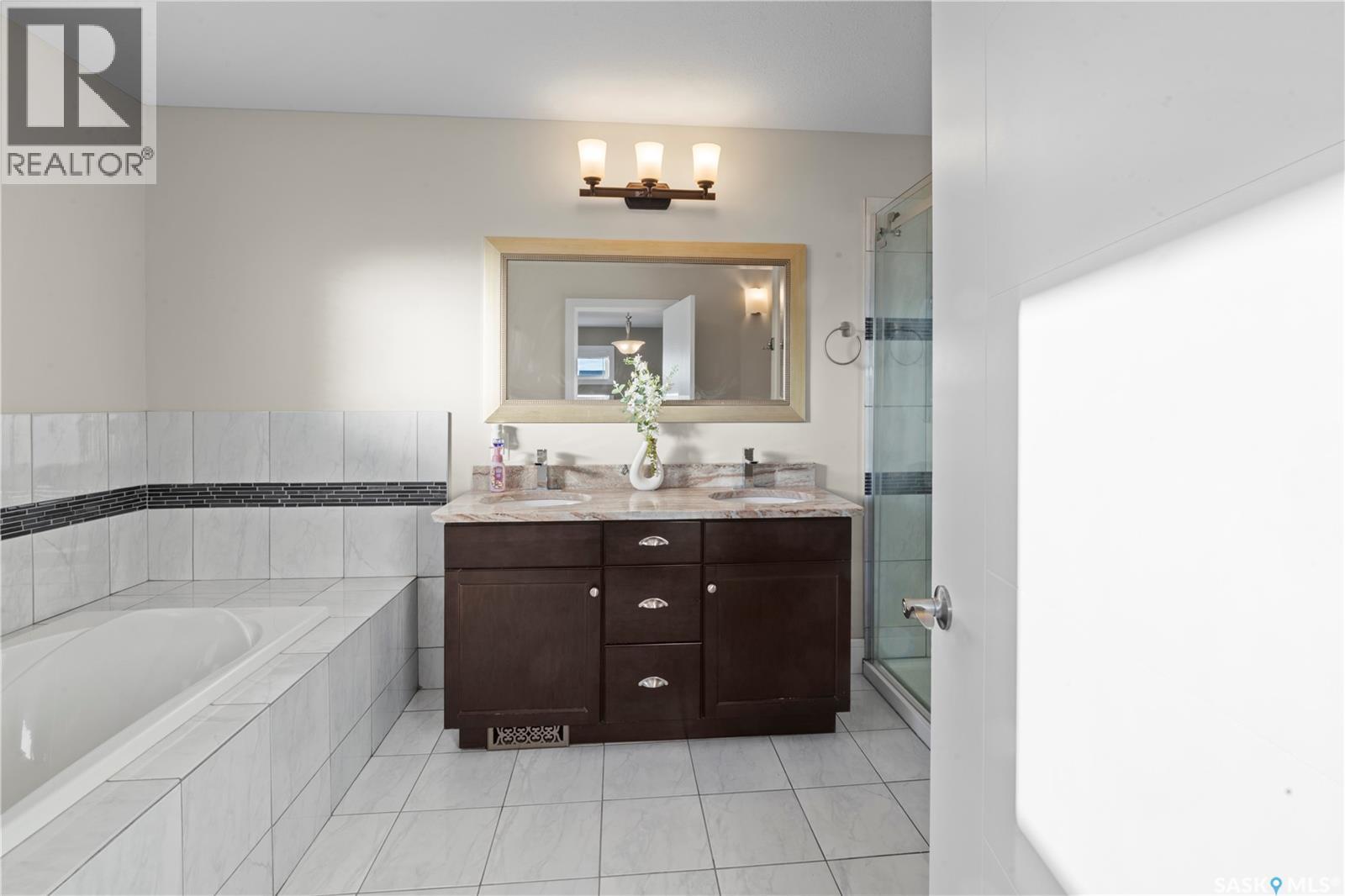 Single Family House Bi-level for Sale in  Evergreen BOULEVARD Saskatoon 