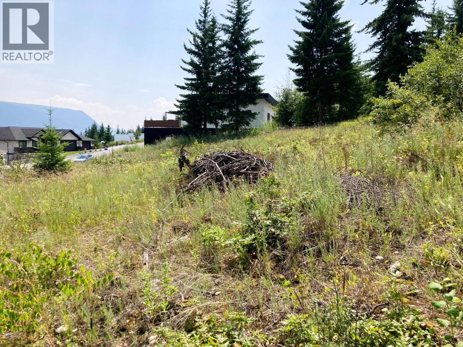  2555 Highlands Drive, Blind Bay