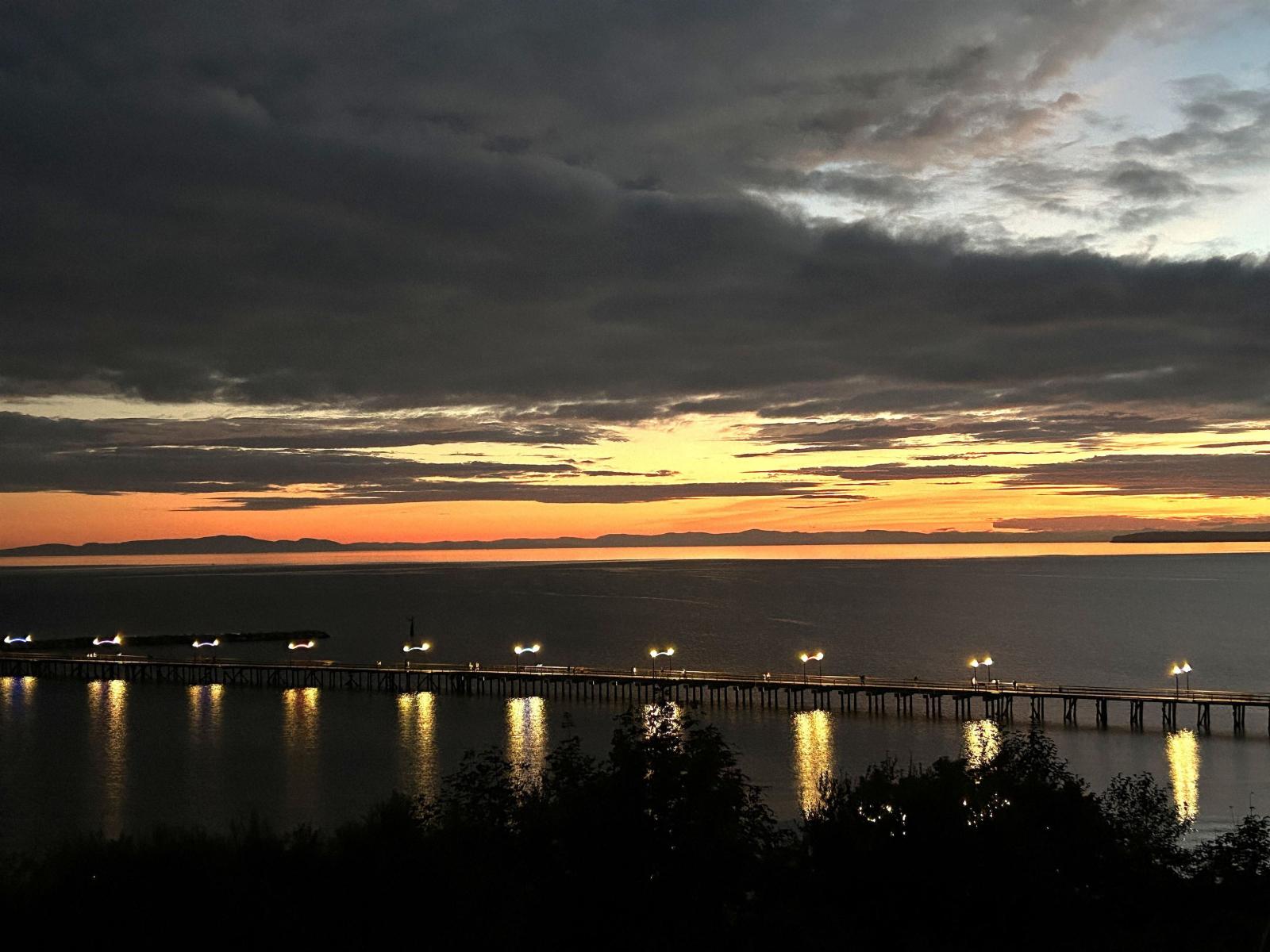 204 15165 MARINE DRIVE, White Rock