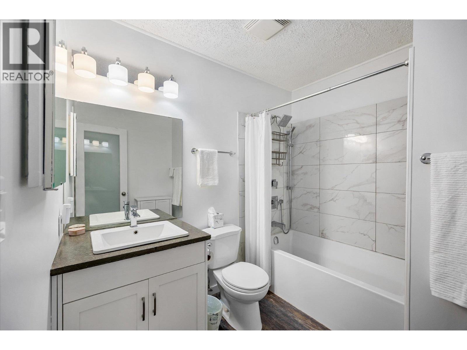 27 2001 97 Highway South, West Kelowna