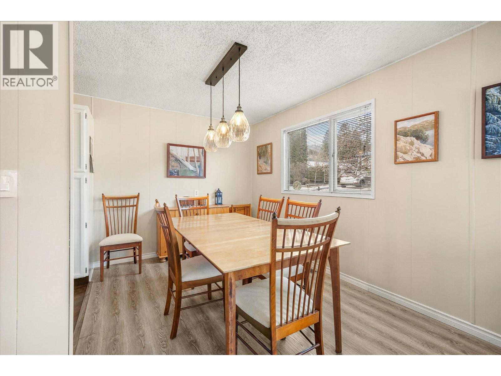 27 2001 97 Highway South, West Kelowna