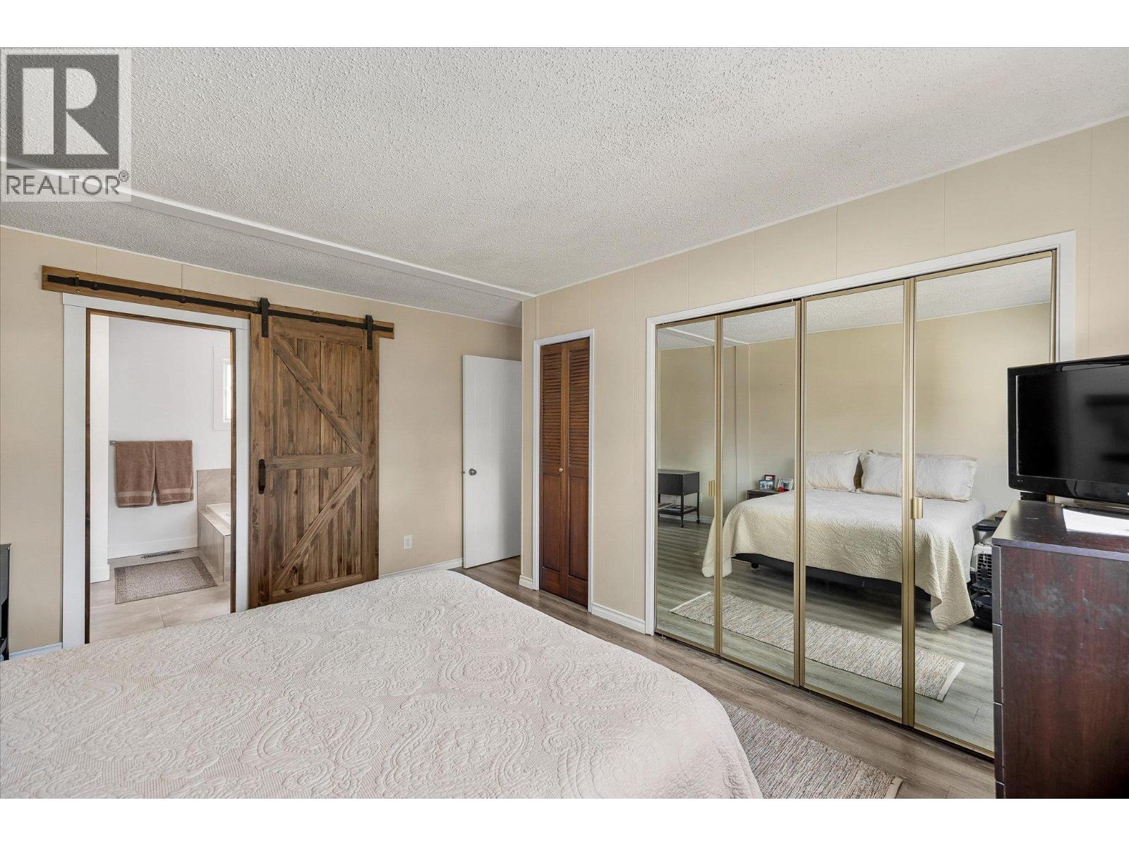 27 2001 97 Highway South, West Kelowna