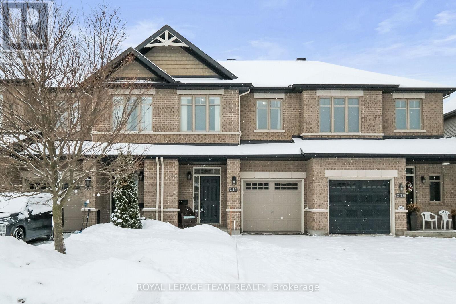 Welcome to 211 Butterfly Walk!