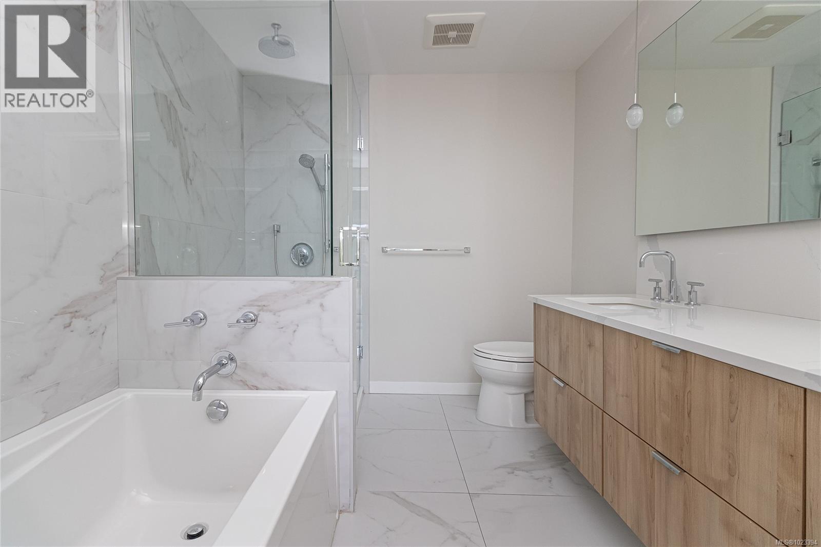 406 5118 Cordova Bay Road, Saanich