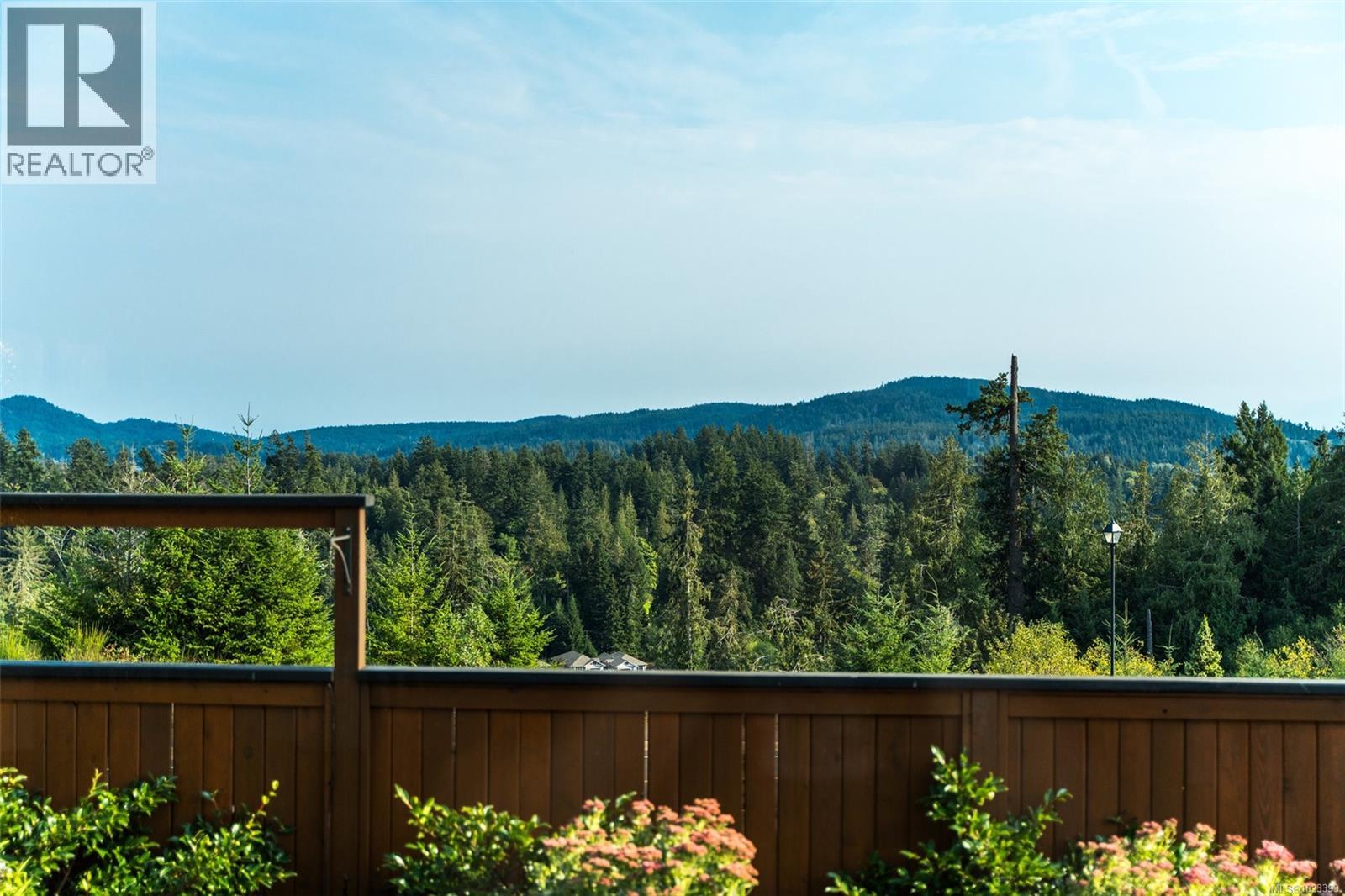 6303 Riverstone Dr, Sooke