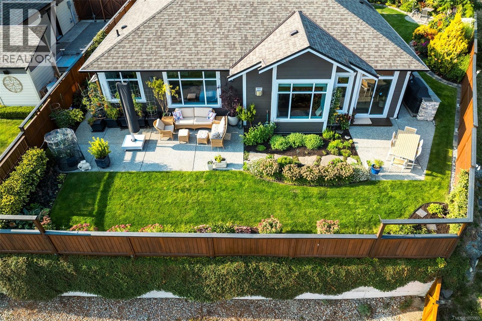 6303 Riverstone Dr, Sooke