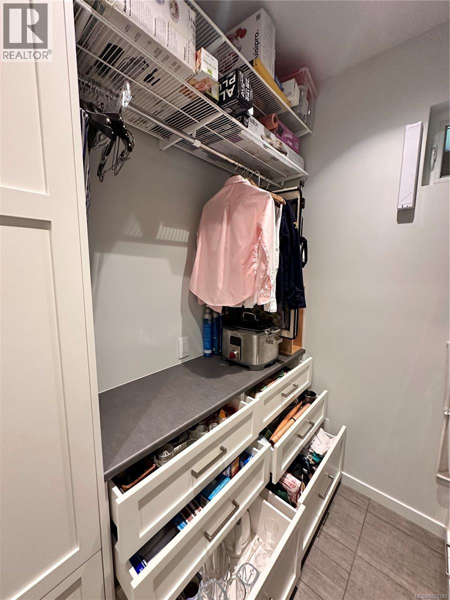 6303 Riverstone Dr, Sooke