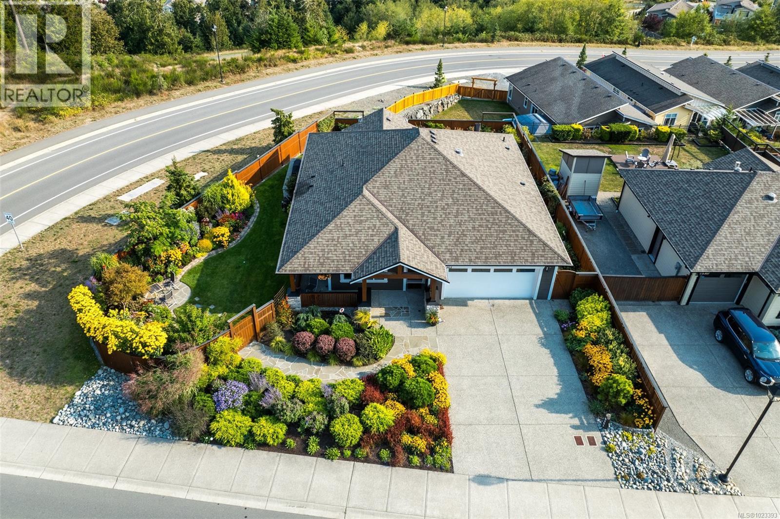 6303 Riverstone Dr, Sooke