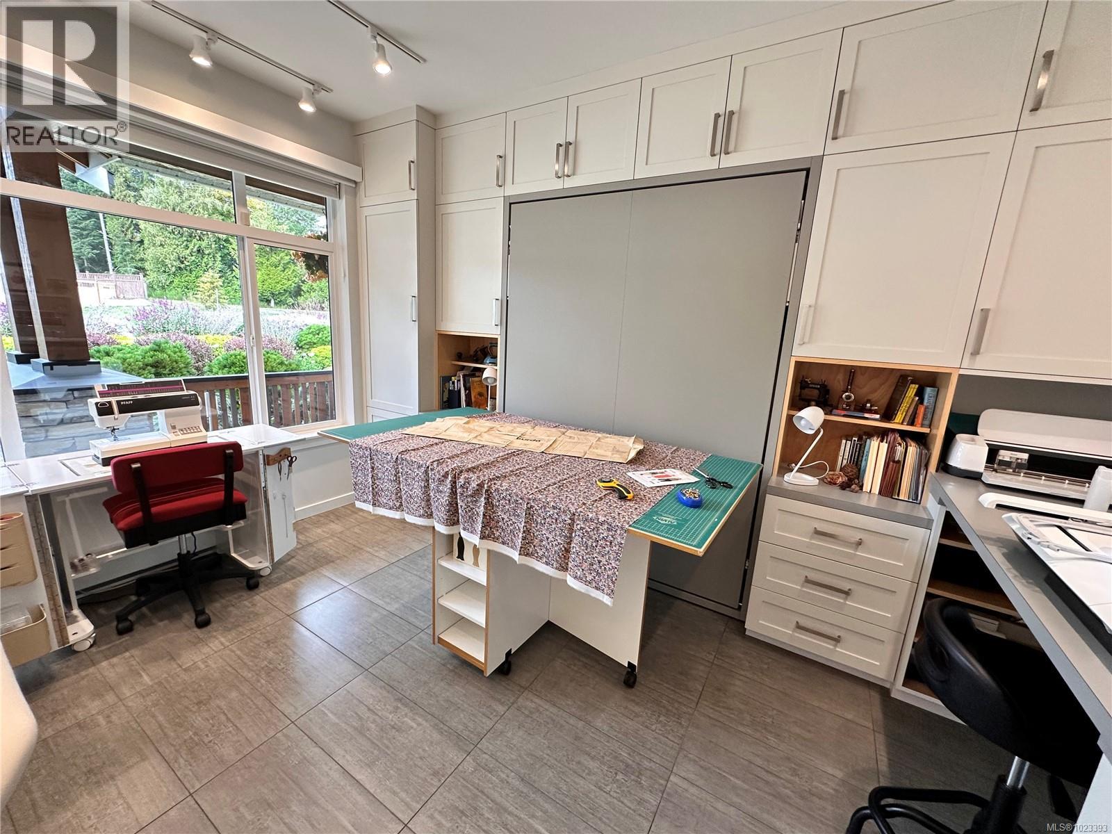 6303 Riverstone Dr, Sooke