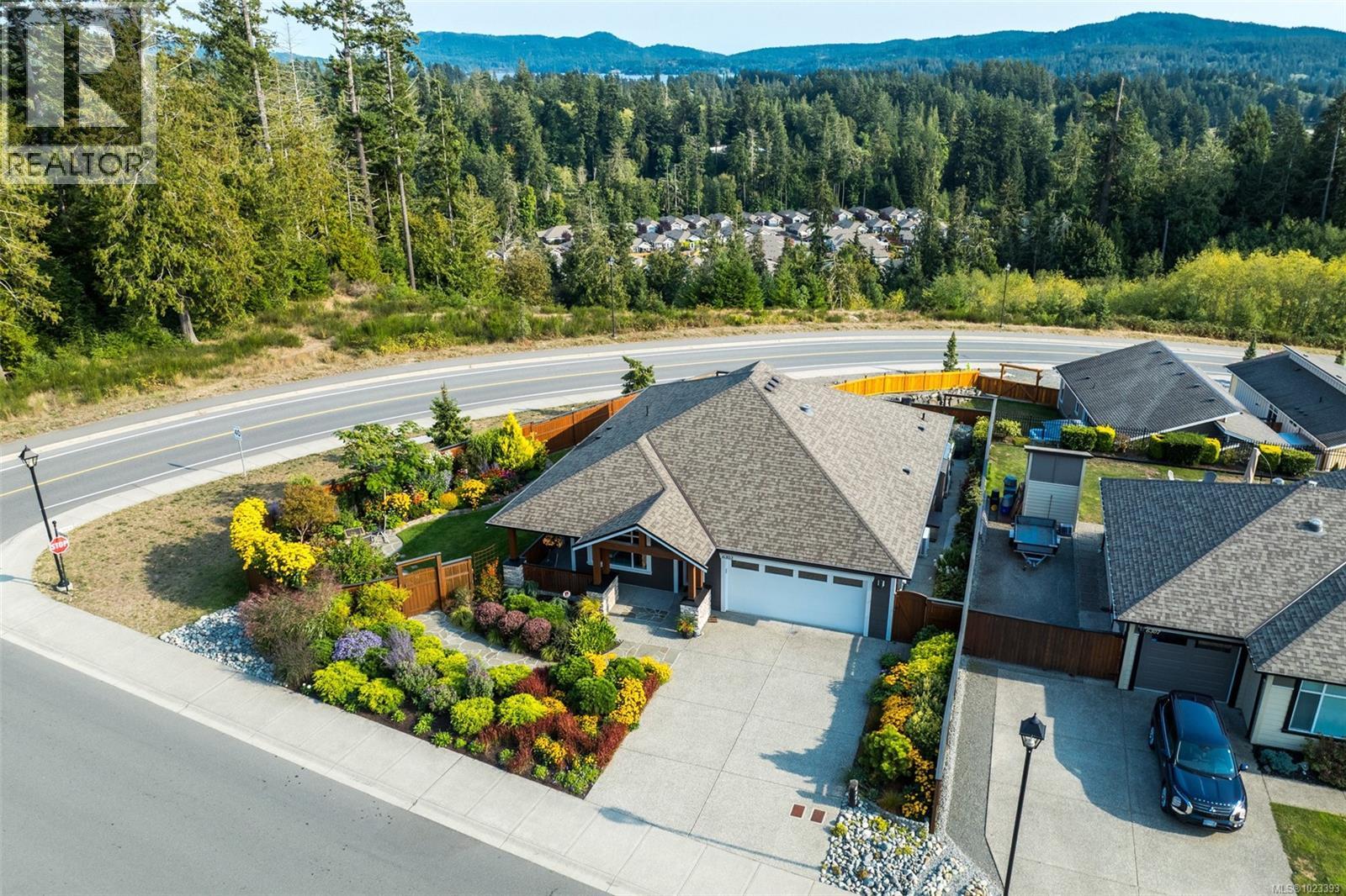 6303 Riverstone Dr, Sooke