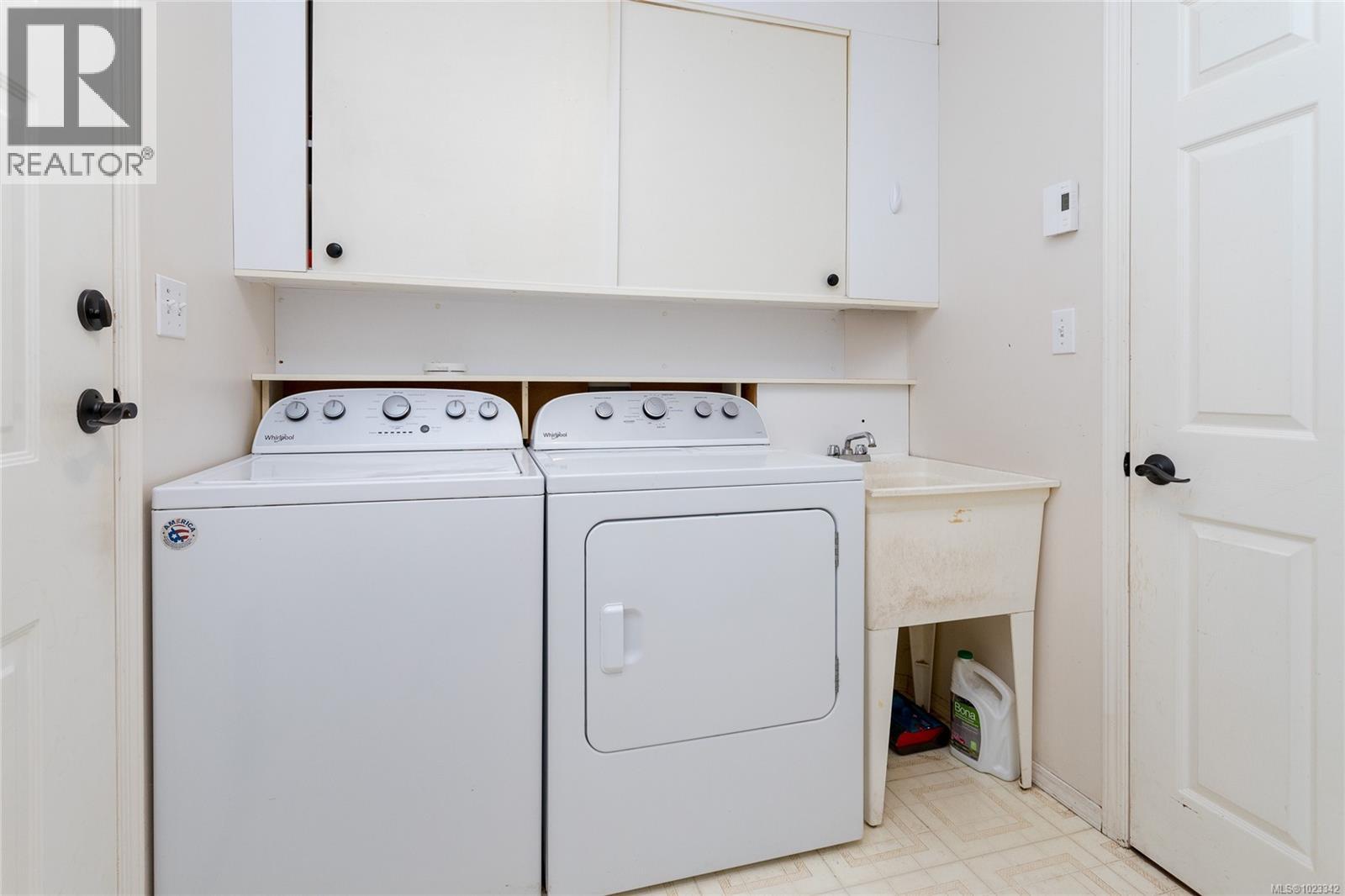 2880 Denewood Pl, Sooke