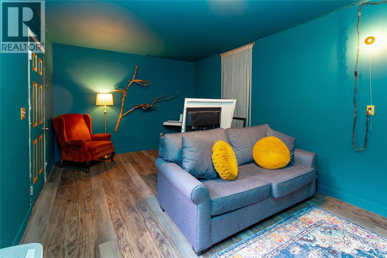 2880 Denewood Pl, Sooke