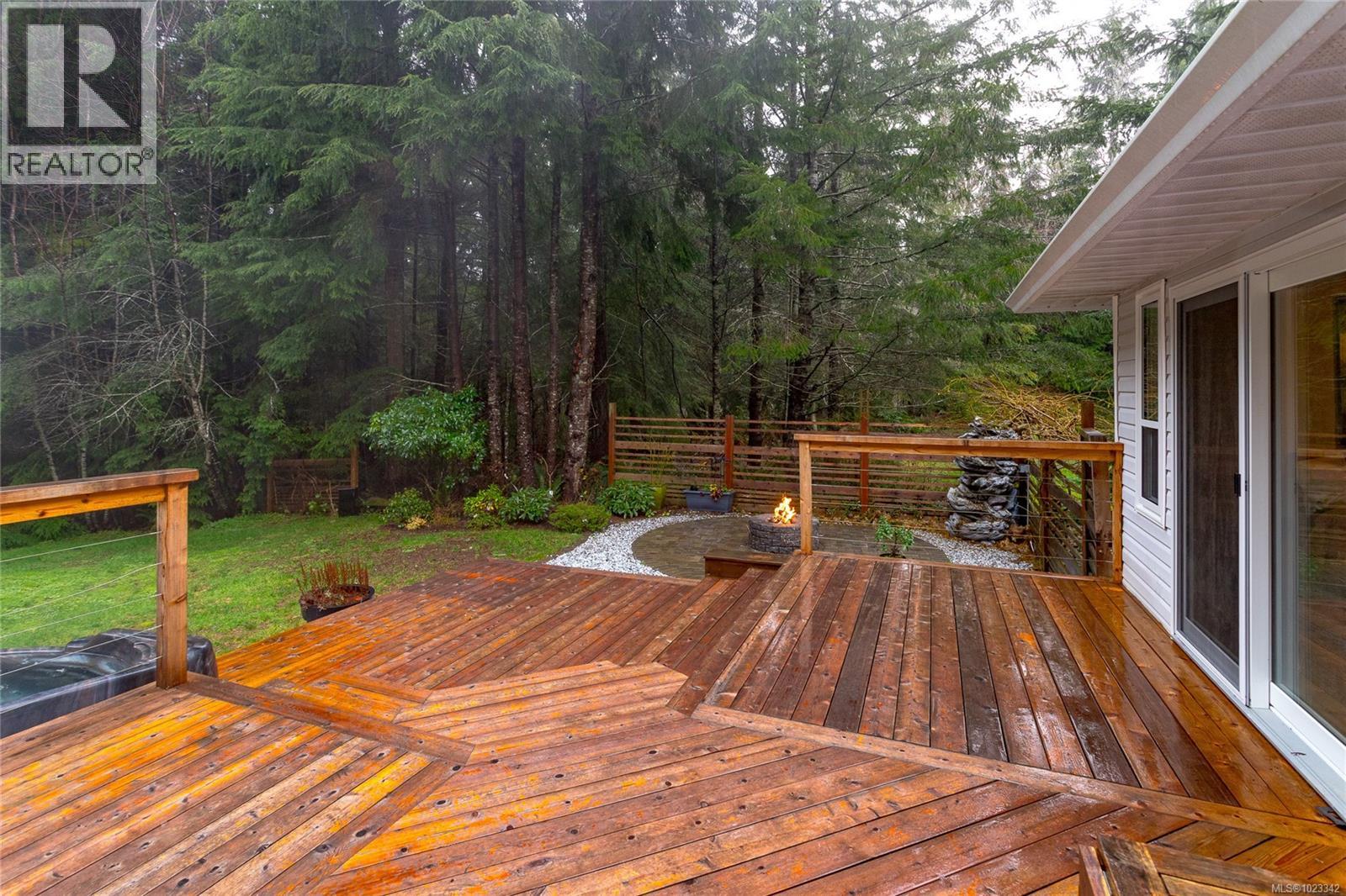 2880 Denewood Pl, Sooke