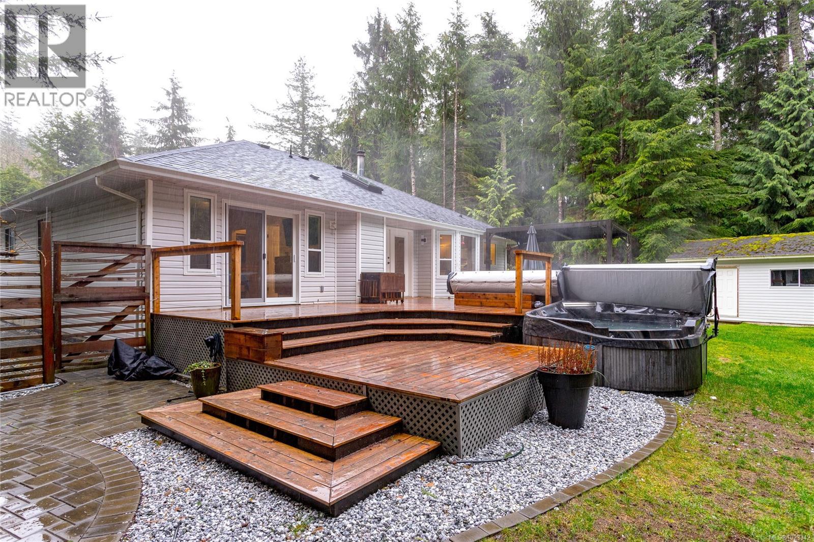 2880 Denewood Pl, Sooke