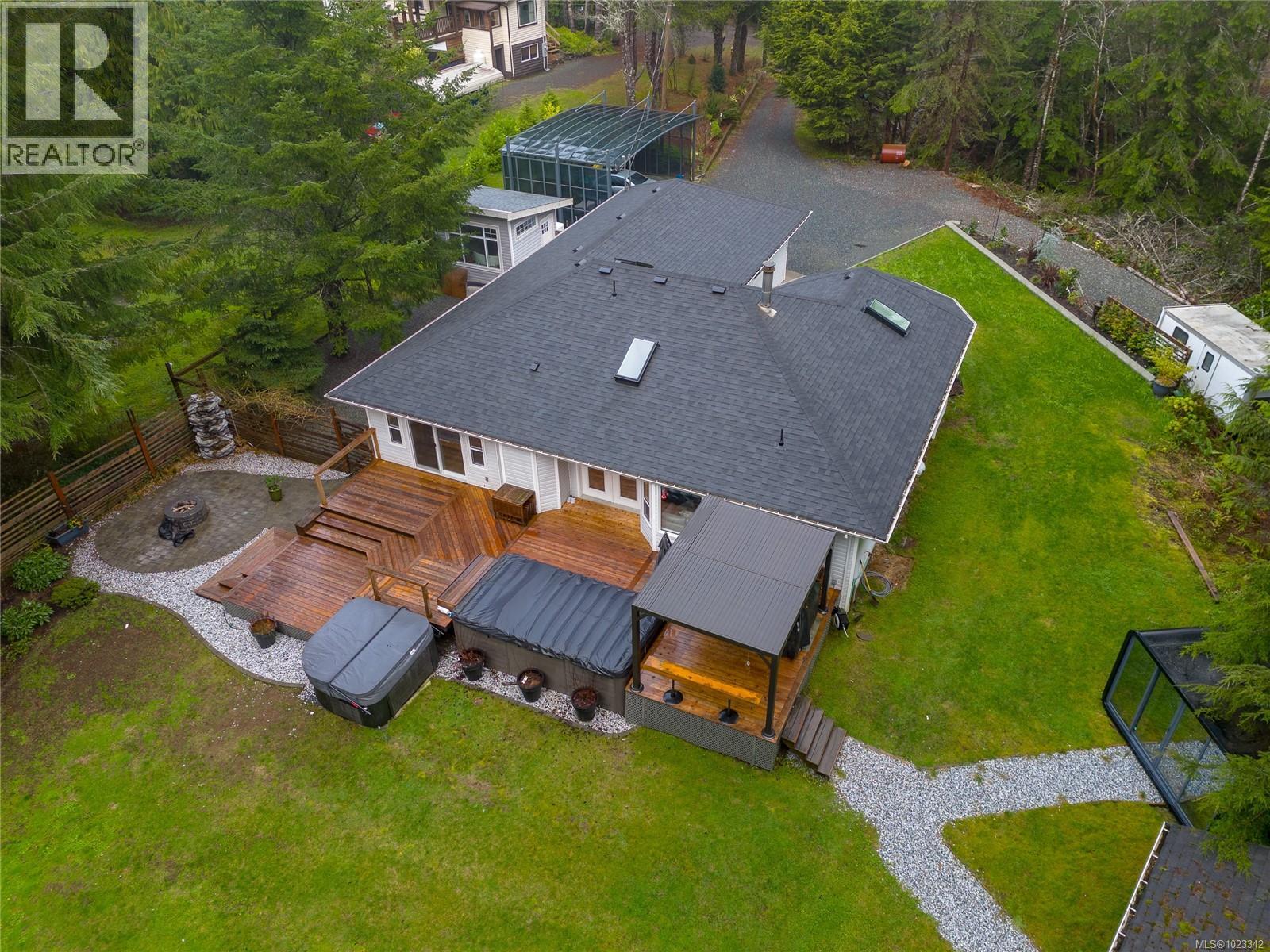 2880 Denewood Pl, Sooke