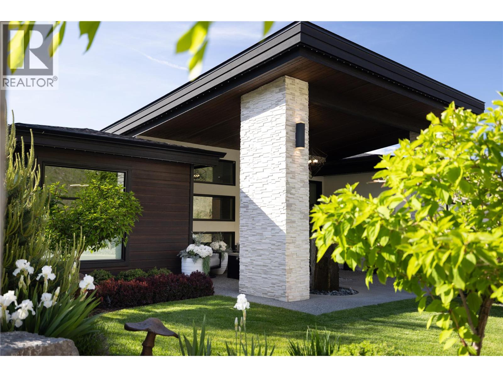 111 5650 The Edge Place, Kelowna