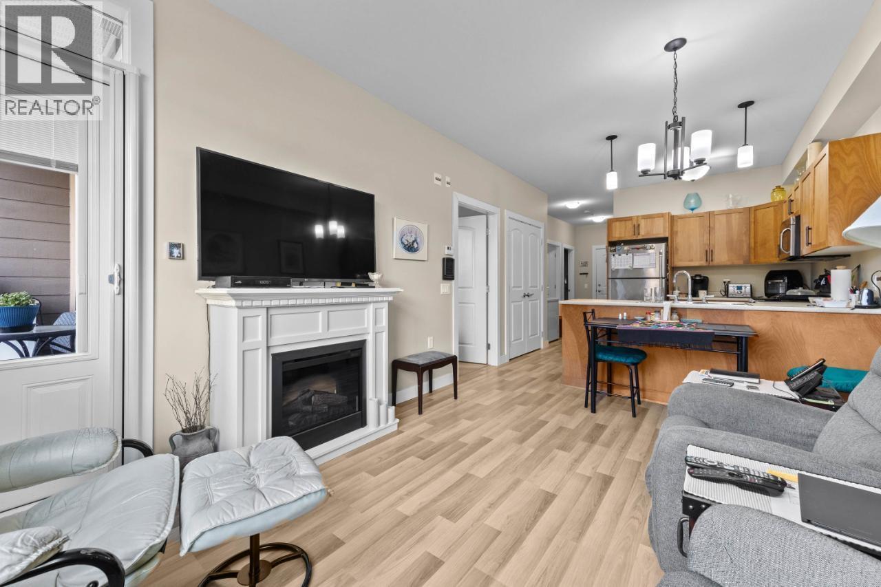 #218 755 MAYFAIR STREET - 8