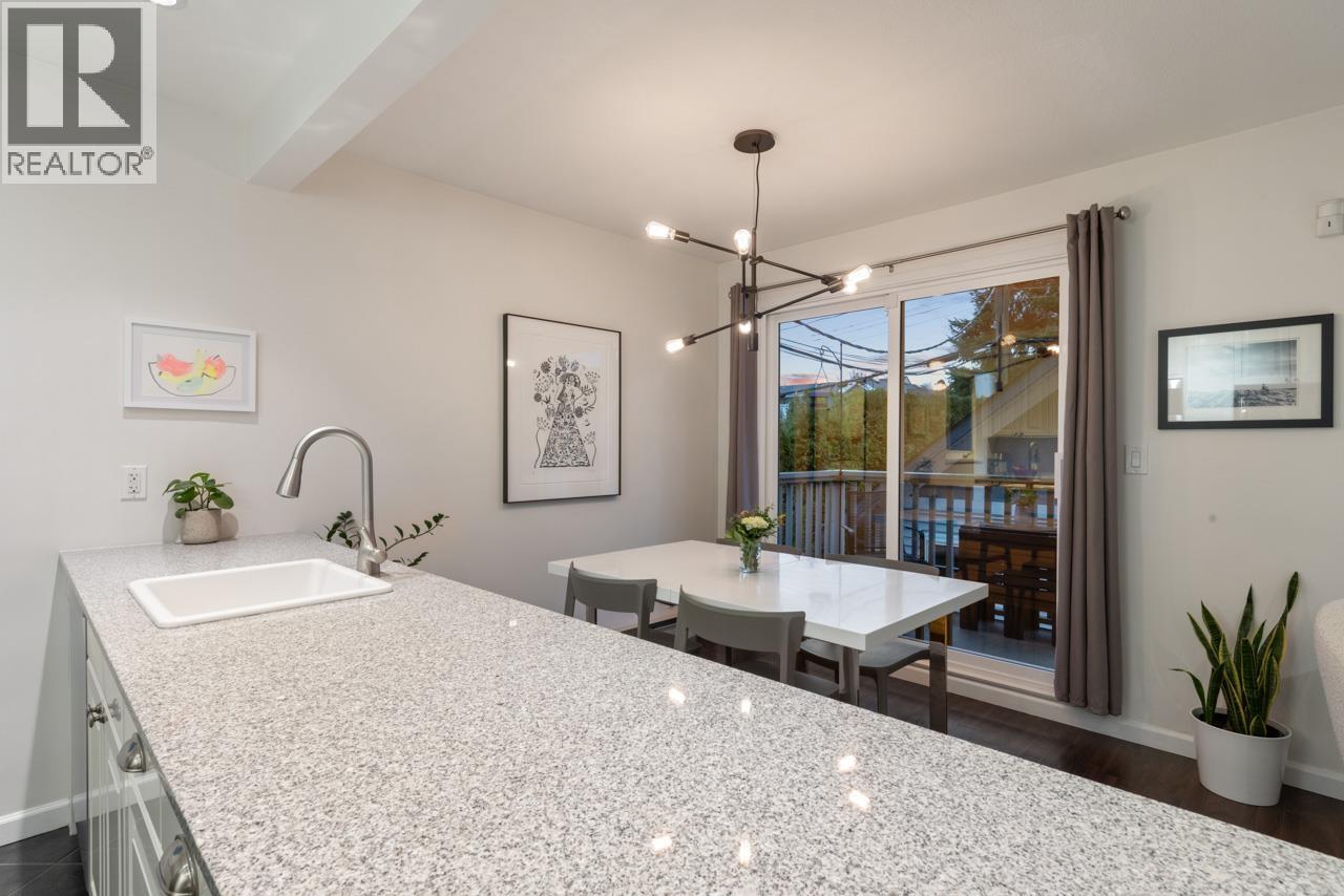 103 W 15TH AVENUE, Vancouver