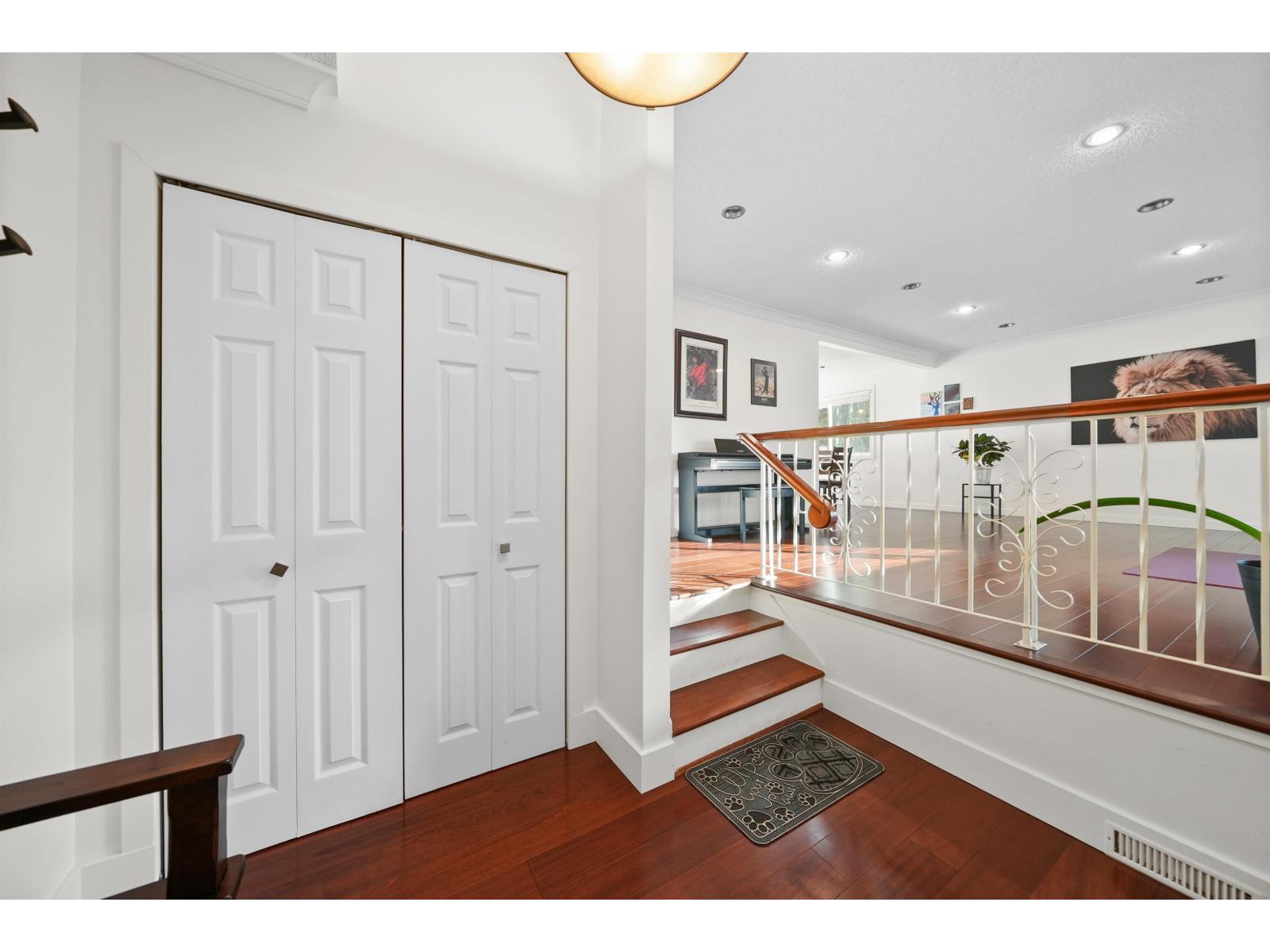 10421 SANTA MONICA Drive, Delta