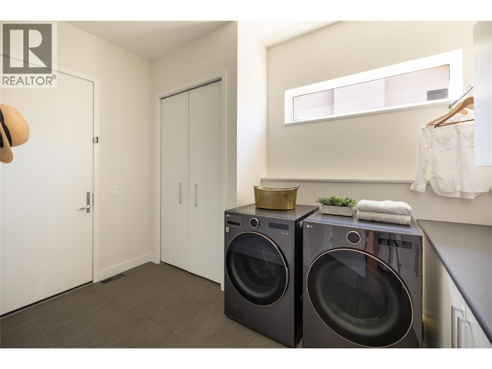  2155 PALY Road, Kelowna