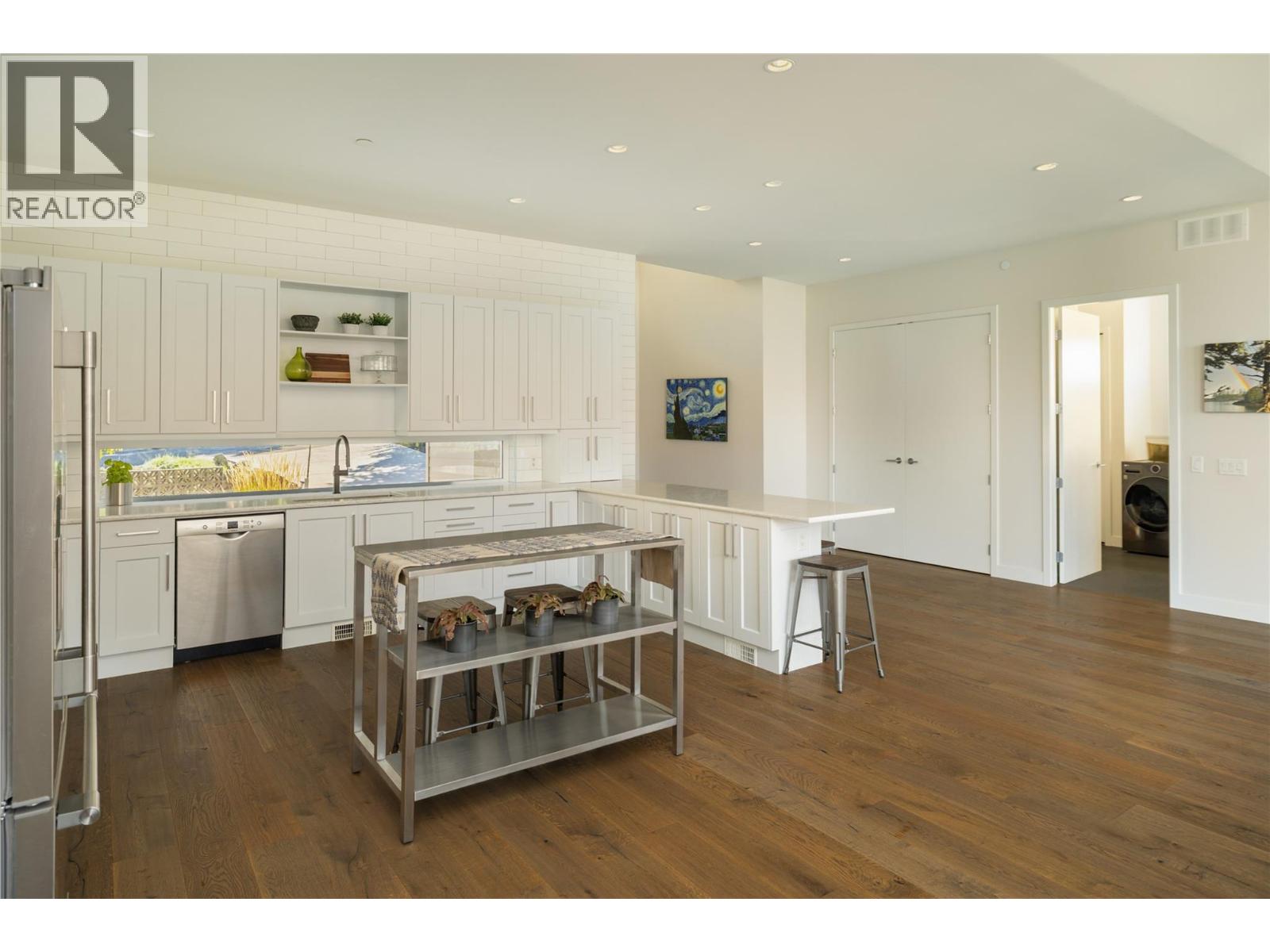  2155 PALY Road, Kelowna