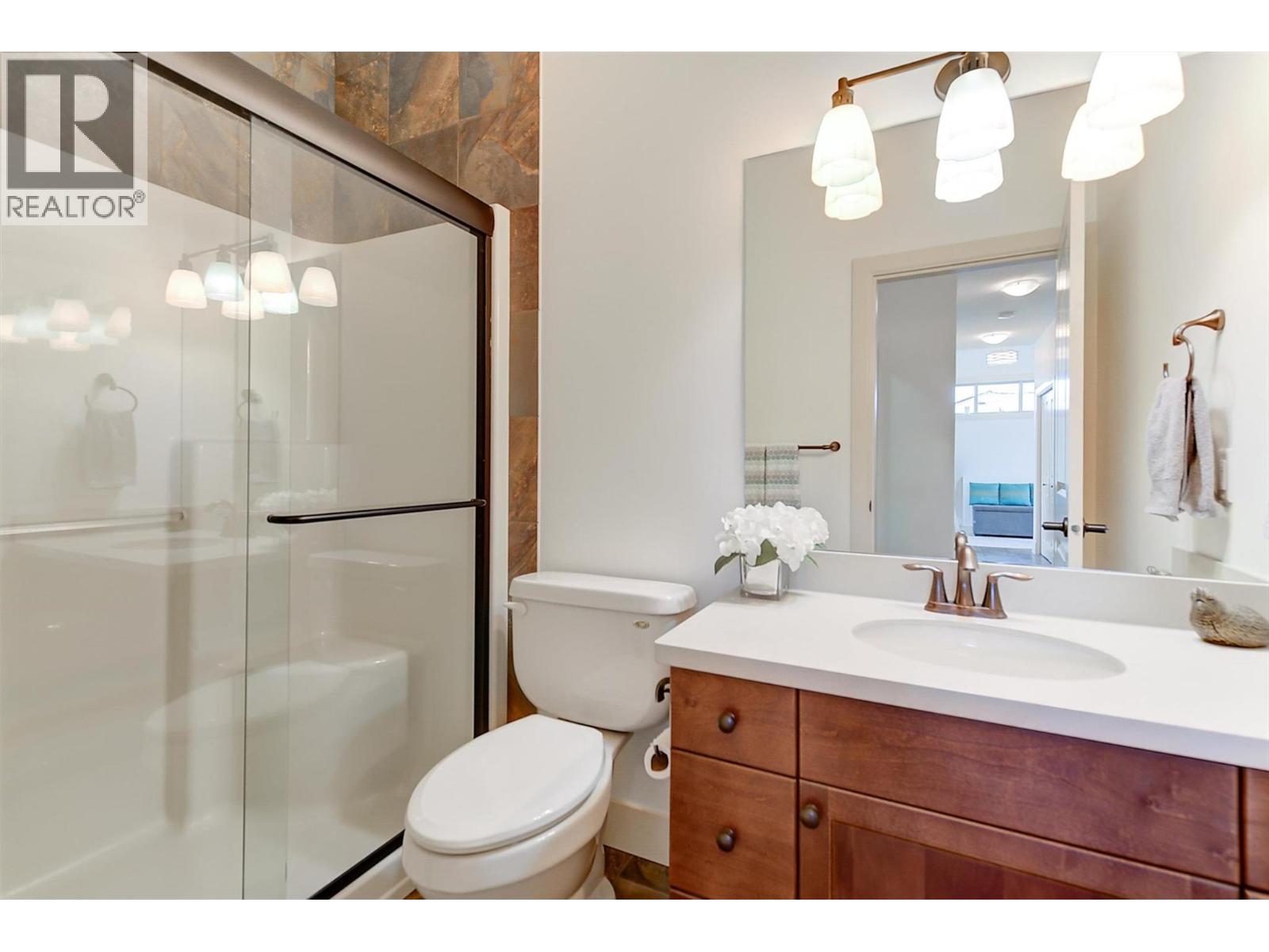  2135 Madera Court, Westbank