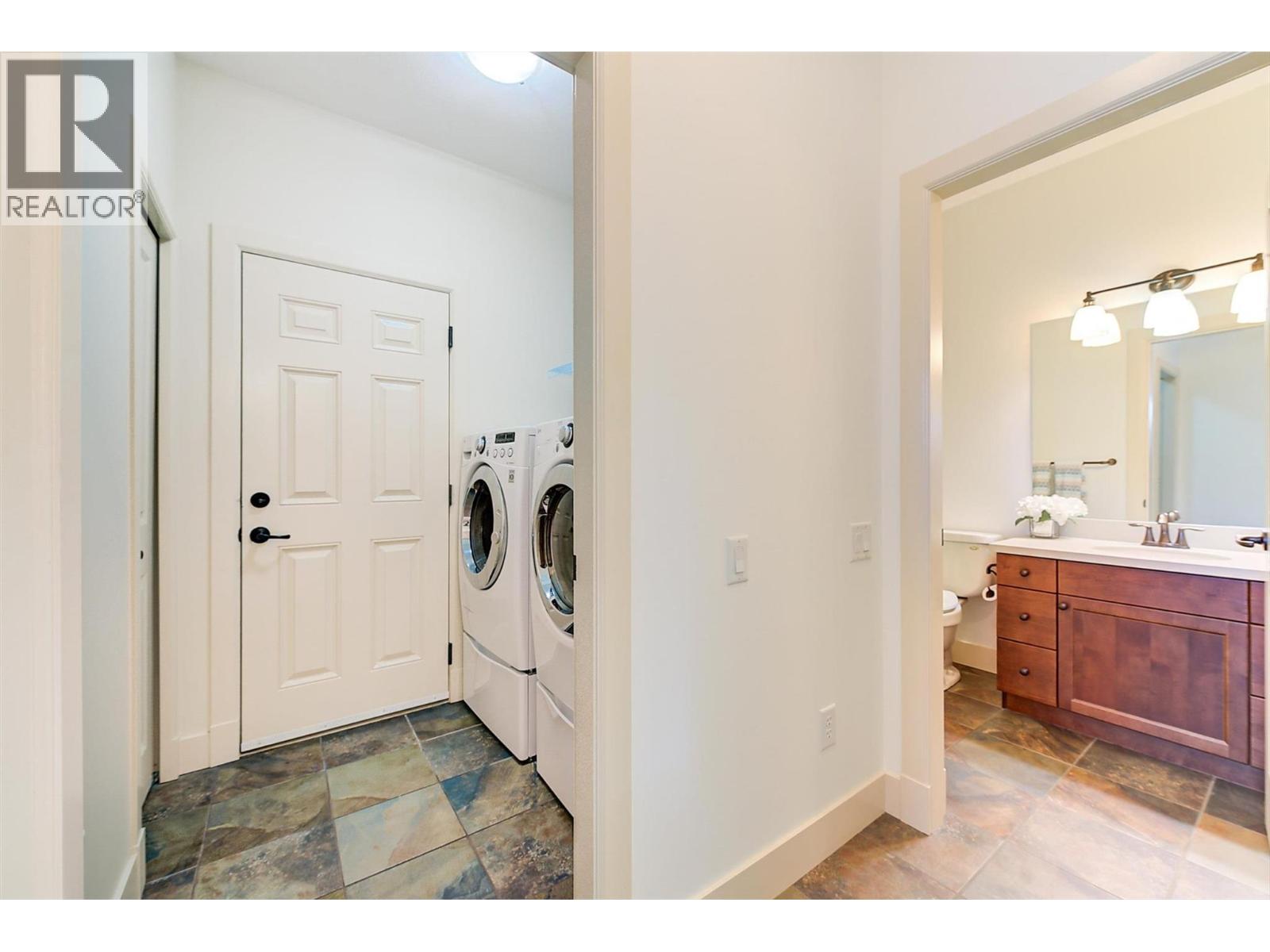  2135 Madera Court, Westbank