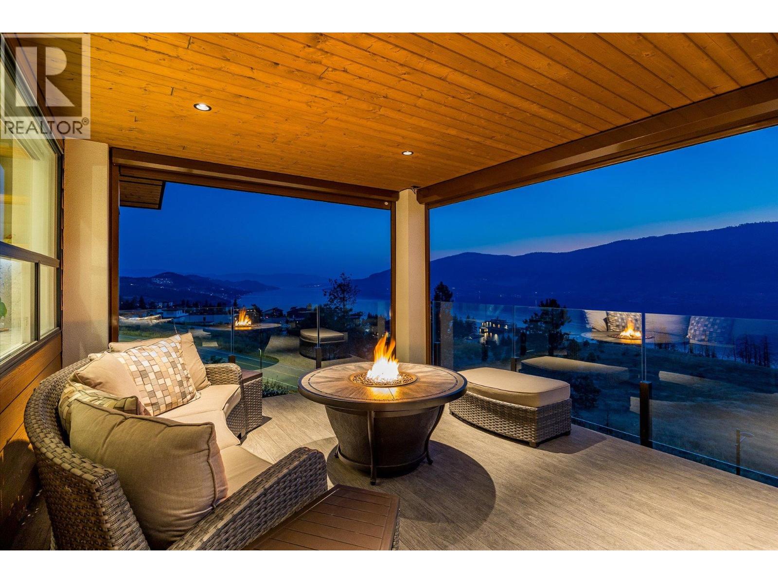 9814 Beacon Hill Crescent, Lake Country